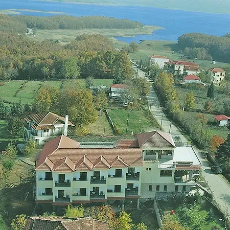 Odysseas Hotel 2*