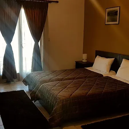 Odysseas Hotel Kalívia